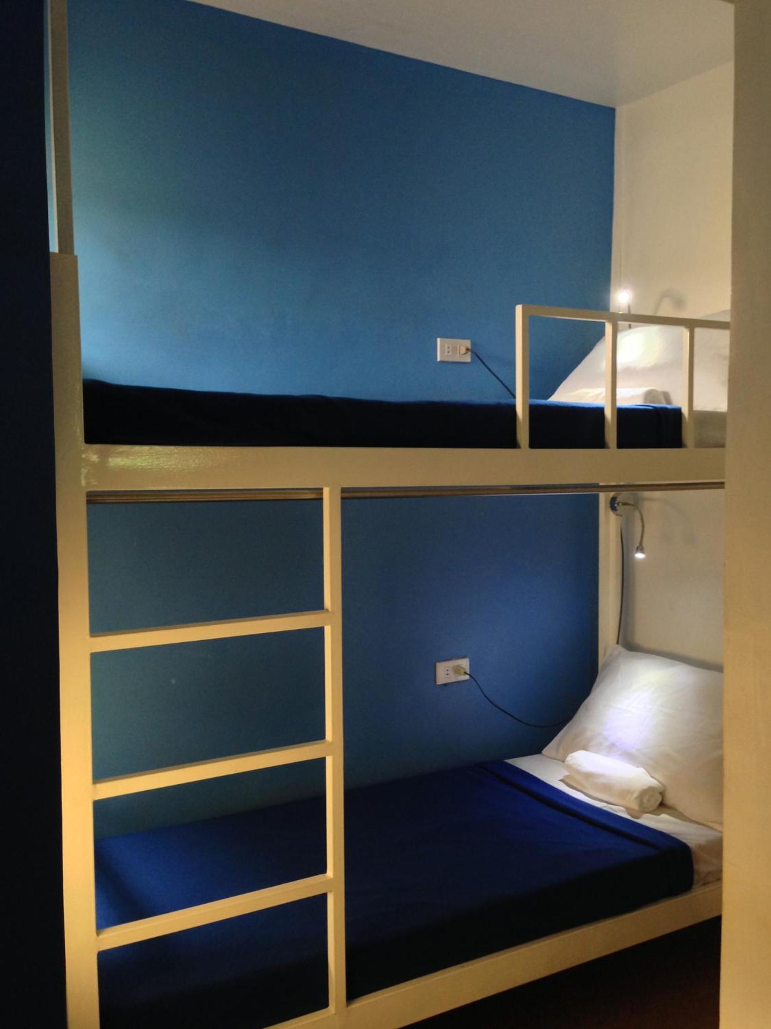 Crossroads Hostel Manila Mandaluyong Habitación foto